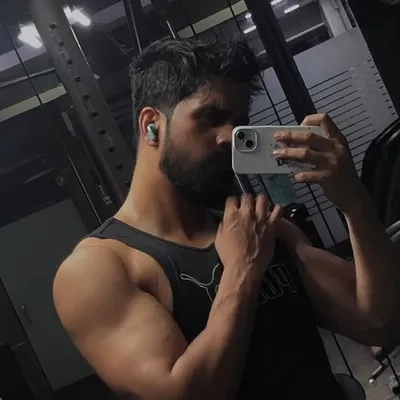 Prateek Gupta profile