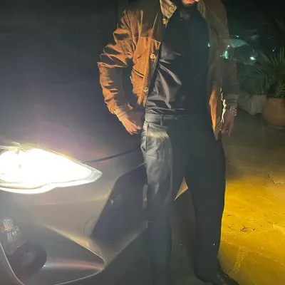 ع profile