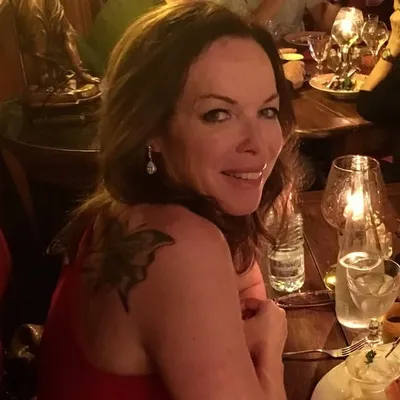 Iris Moreau profile