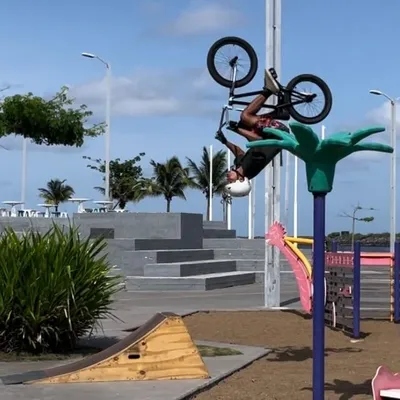 Irving Acosta Reyes profile