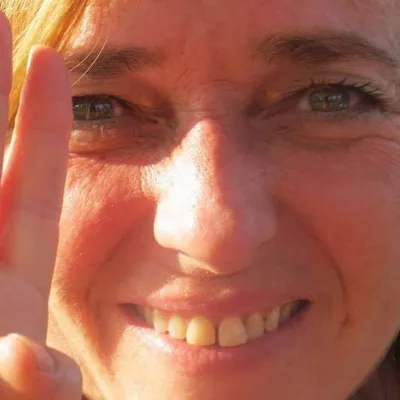 Isabelle de Peufeilhoux profile
