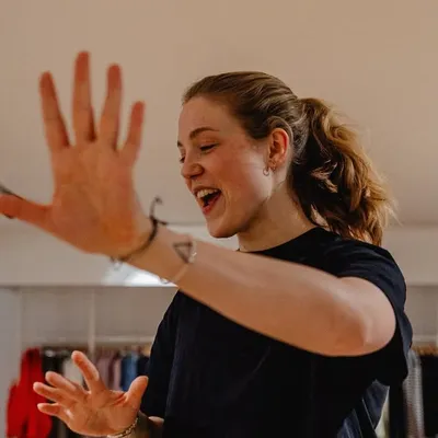 Isabel Schreiber profile