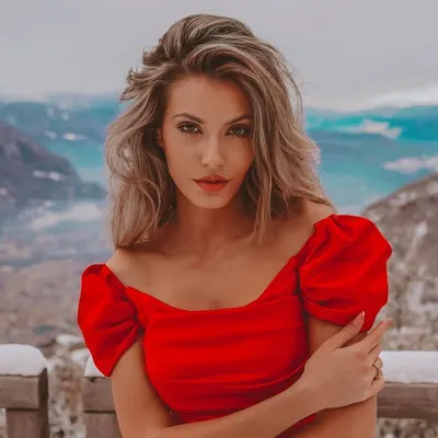 Isabela Francesca profile