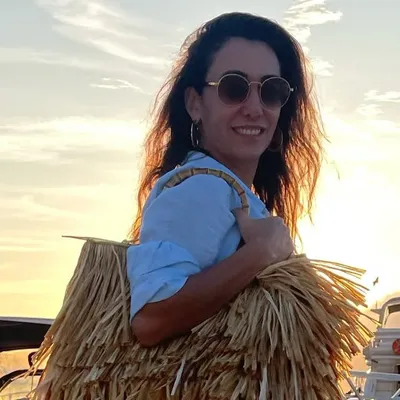 Isabela Bussade profile