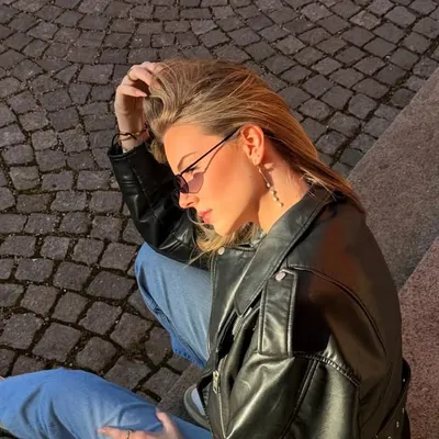 isabella🪼 profile