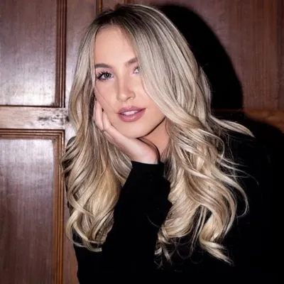 Isabelle Stern profile