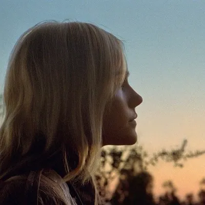 Isabel Lucas profile