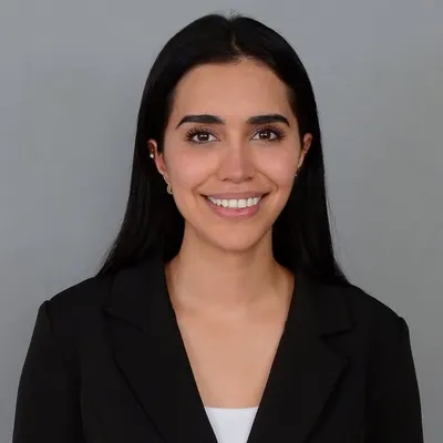 Isabel Salas ✨ profile