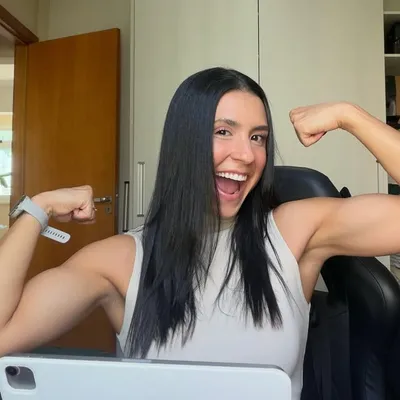 Isadora Araújo | Personal Trainer profile
