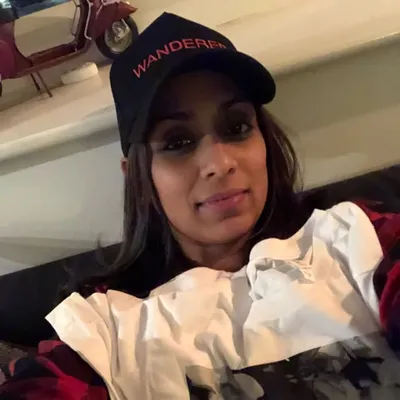Isa Guha profile