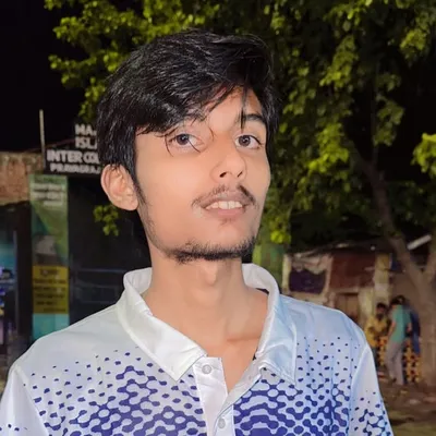 Isar Nabi profile