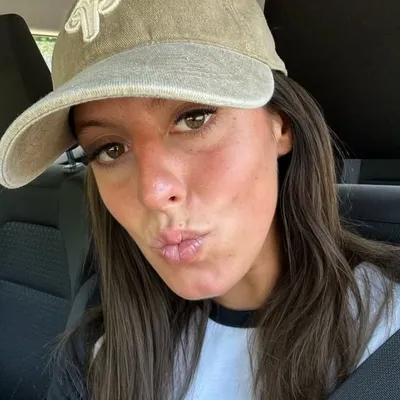 ✨ISA SALINAS✨ profile