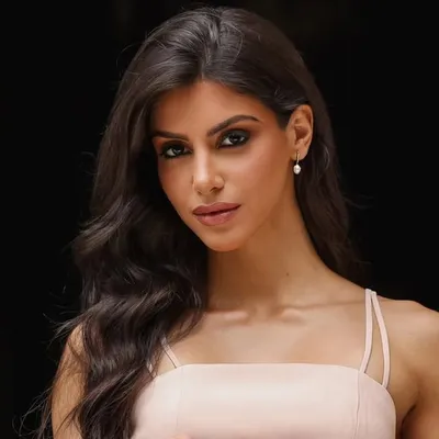 Isabela Souza profile