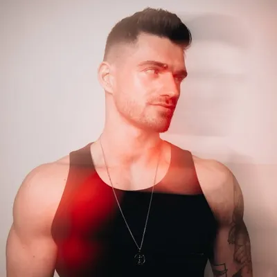 DJ ISEK profile