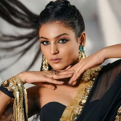 Isha Jangam 🧿 profile