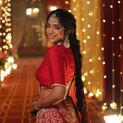 Isha Arora Dwivedi profile