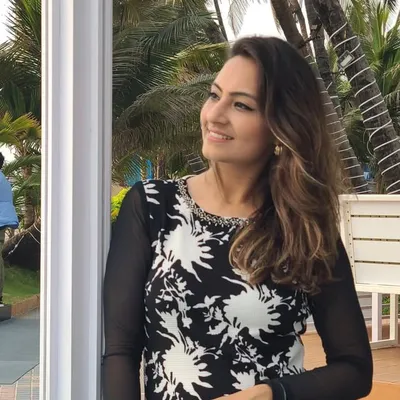 Isha Dang🌸 profile