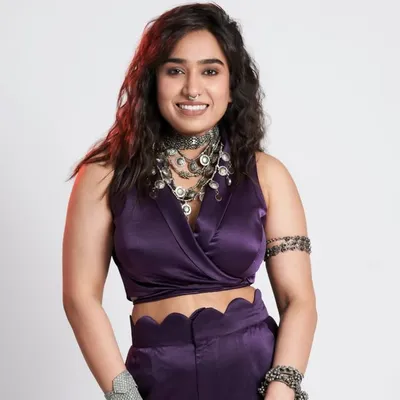 Ishani Dave profile