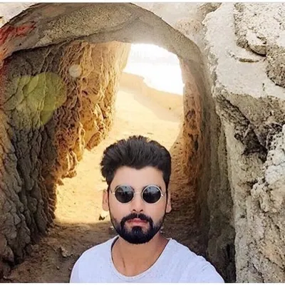 Ishank Sahadeva profile