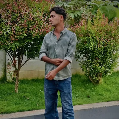 Ishaq_àhmd profile