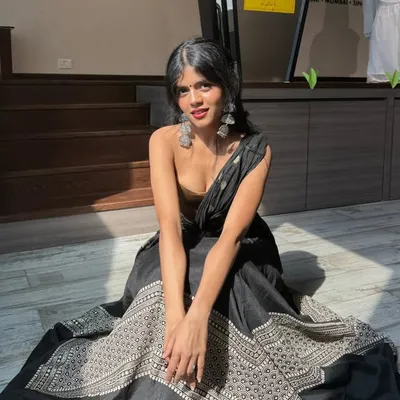 Isha Ratan profile