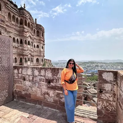 Ishika Arora profile