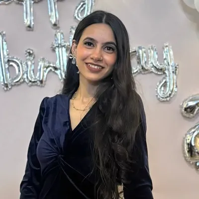 Ishika Gogia profile