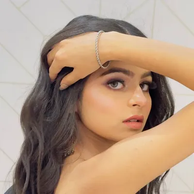 Ishika Rajput profile