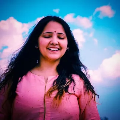 Ishita's vlog profile