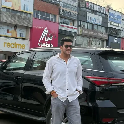 Ishu Gautam profile