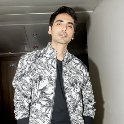 Ishwak Singh profile