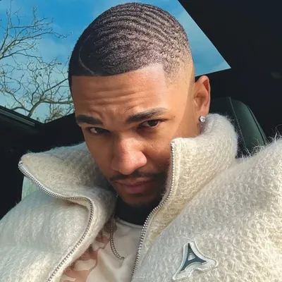 Zay profile