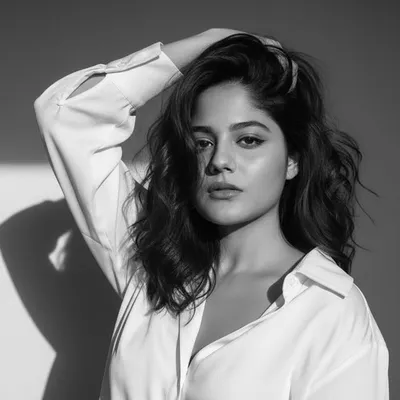 Isra Razzak profile