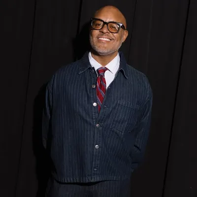 Israel Houghton profile