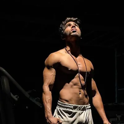 भारद्वाज 🔱 profile