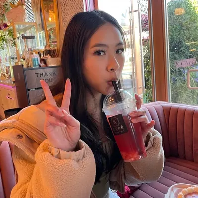 jenny / bay area & sac food😋 profile