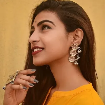 S U S M I T A 🦋 profile