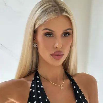 Julia Zając 👸🏼 profile