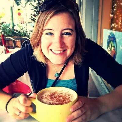 Foodie/Wanderer/Designer profile