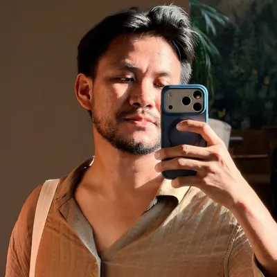 ๐ง๐ปโโ๏ธ profile