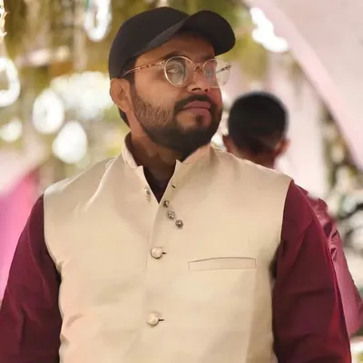Daya Tiwari profile