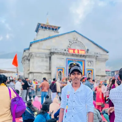 DiPesH GAmiT profile