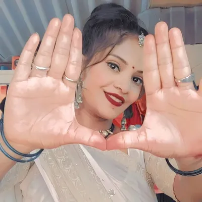 🧿☠️{MANISHA}☠️🧿 profile