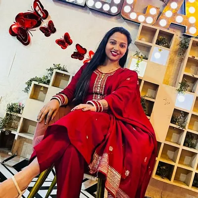 Neha Pal profile