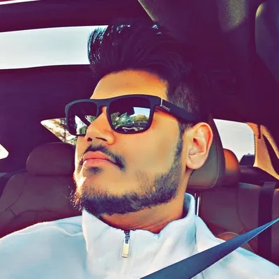 Paras Mahajan profile