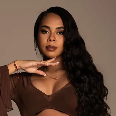 Valentina Alcibar profile