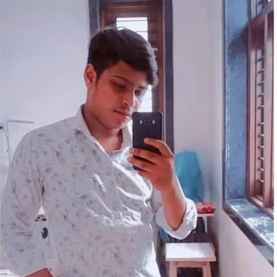 Yash Panchal ๐๏ธโ๐จ๏ธ profile