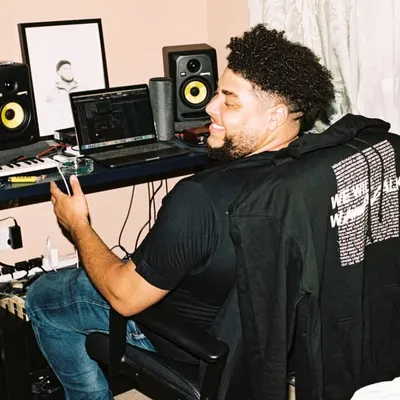 Big Zuu profile
