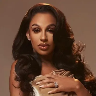 Crystal Renay profile