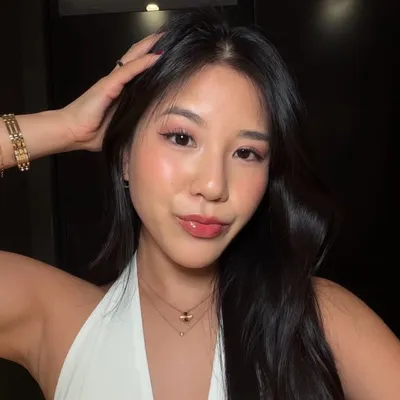 Crystal Tan profile